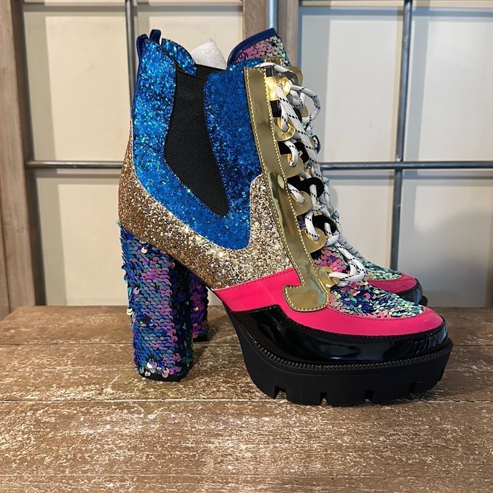 Sequence boots “new” size 11